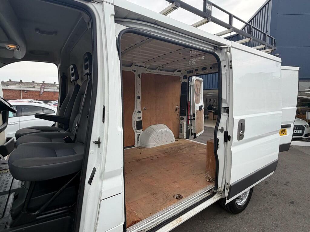 Citroen Relay  White #20