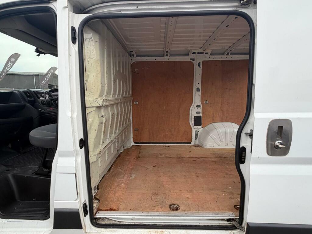 Citroen Relay  White #22