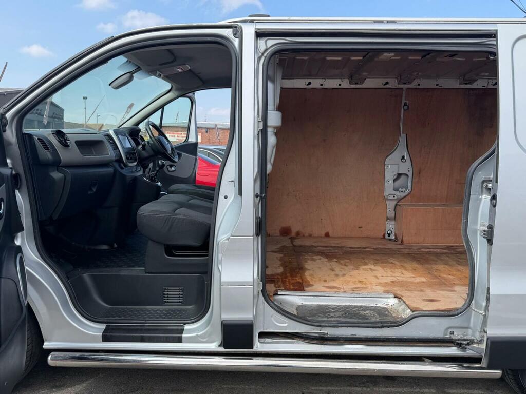 Renault Trafic 1.6 Ll29 Sport Dci Silver #17