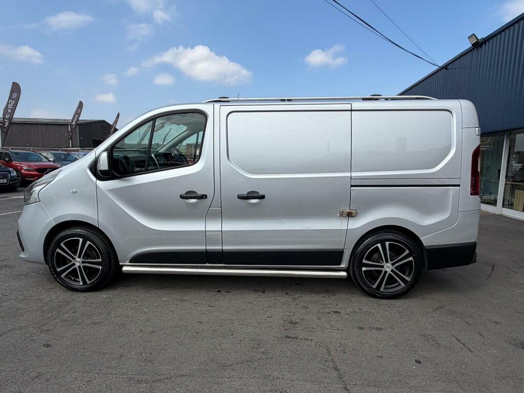 Renault Trafic 1.6 Ll29 Sport Dci Silver #8