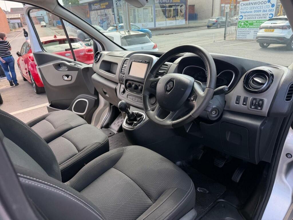 Renault Trafic Panel Van 1.6 Dci 27 Sport Swb Standard Roof Euro Silver #2