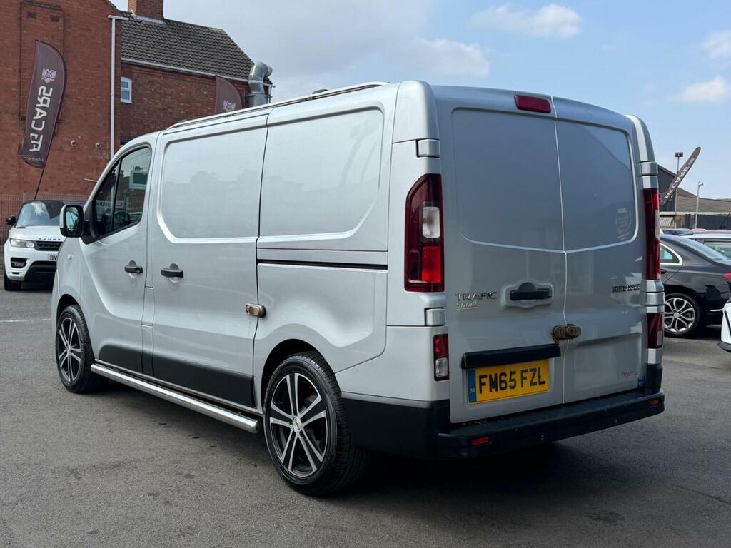 Renault Trafic 1.6 Ll29 Sport Dci Silver #9