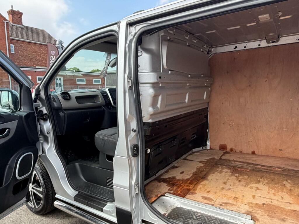 Renault Trafic 1.6 Ll29 Sport Dci Silver #18