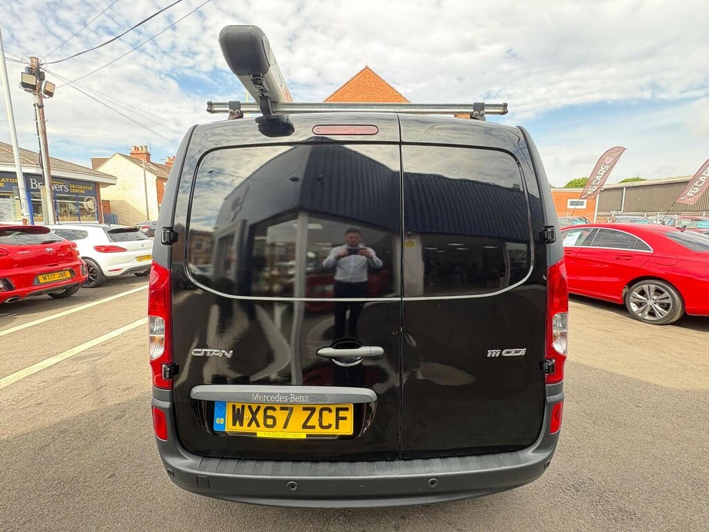 Mercedes-Benz CITAN  White #8