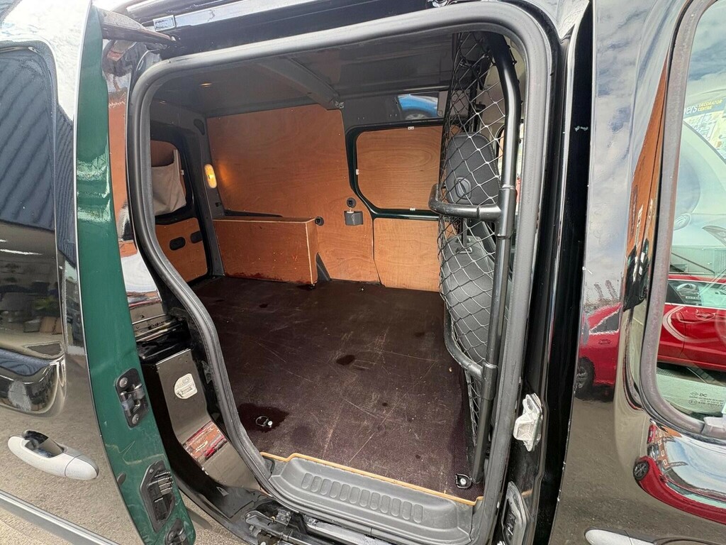 Mercedes-Benz CITAN  White #10
