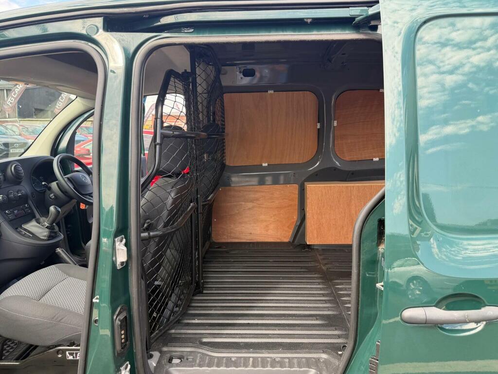 Mercedes-Benz CITAN 1.5L Null Red #12