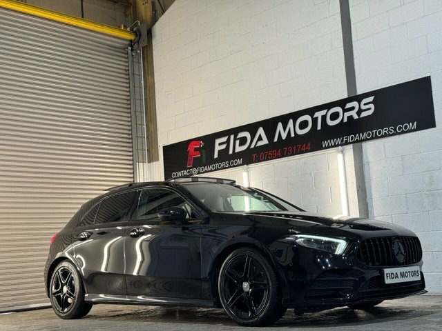 Mercedes-Benz A Class 2020 2.0 A220d Amg Line Premium Plus 2 Hatchback ST70NFY Black #4