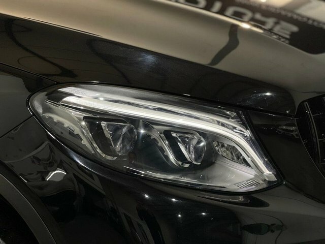 Mercedes-Benz GLE Class 2019 3.0 Gle350d V6 Amg Night Edition Premium Plu Black #5