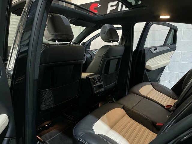 Mercedes-Benz GLE Class Suv  #48