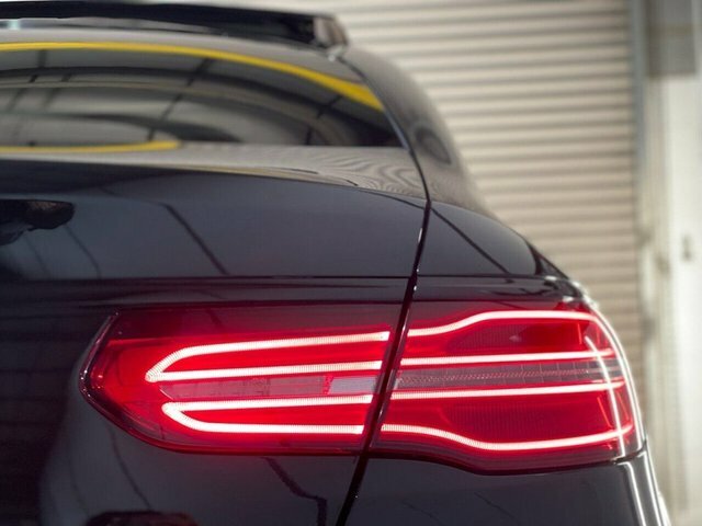 Mercedes-Benz GLE Class Suv  #16