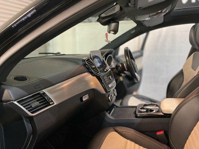 Mercedes-Benz GLE Class Suv  #59