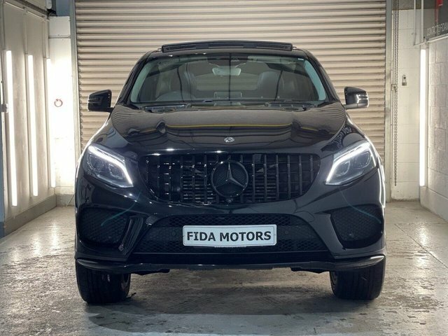 Mercedes-Benz GLE Class 2019 3.0 Gle350d V6 Amg Night Edition Premium Plu Black #2