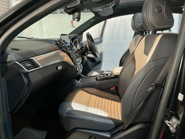 Mercedes-Benz GLE Class Suv  #56