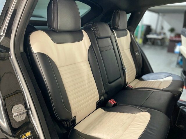 Mercedes-Benz GLE Class Suv  #37
