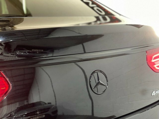 Mercedes-Benz GLE Class Suv  #17