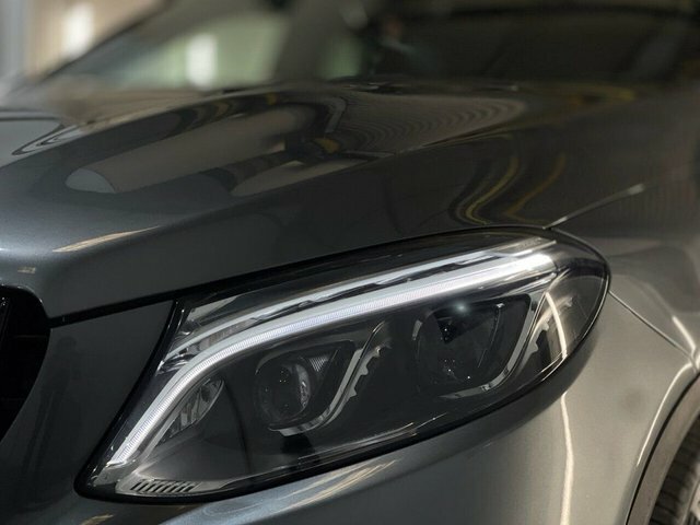 Mercedes-Benz GLE Class Suv White #7