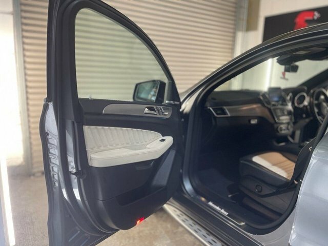 Mercedes-Benz GLE Class Suv White #44