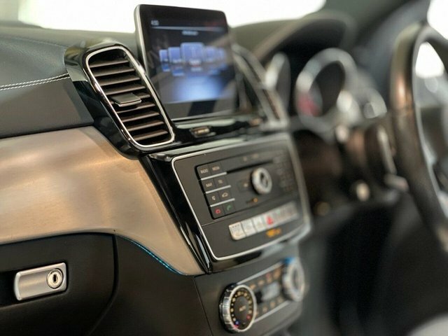 Mercedes-Benz GLE Class Suv White #50