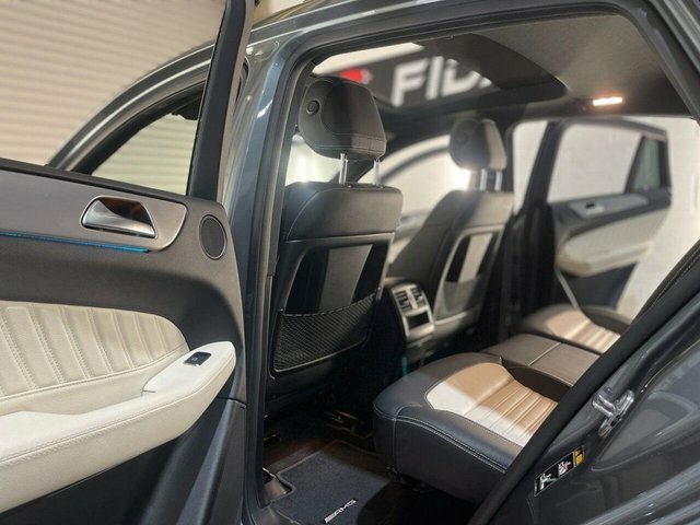 Mercedes-Benz GLE Class Suv White #41