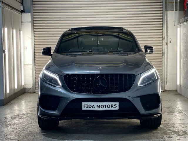 Mercedes-Benz GLE Class 2019 3.0 Gle350d V6 Amg Night Edition Premium Plu Black #2
