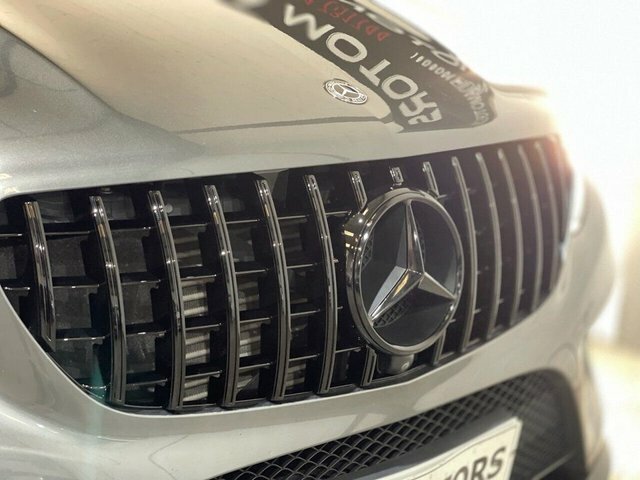 Mercedes-Benz GLE Class 2019 3.0 Gle350d V6 Amg Night Edition Premium Plu Black #6
