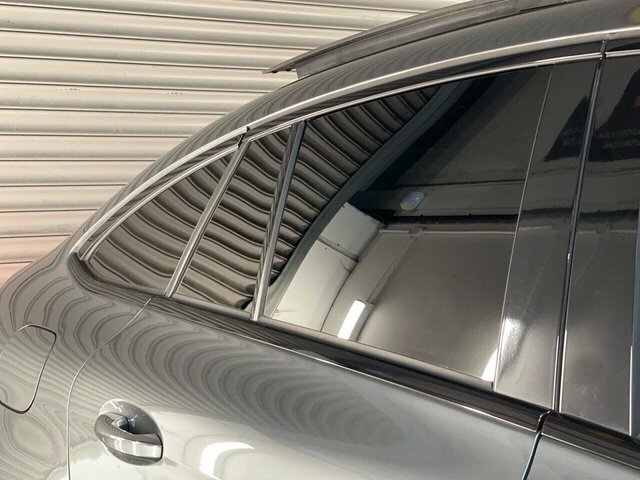 Mercedes-Benz GLE Class Suv White #10