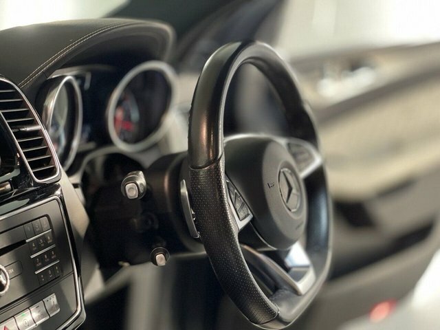 Mercedes-Benz GLE Class Suv White #49