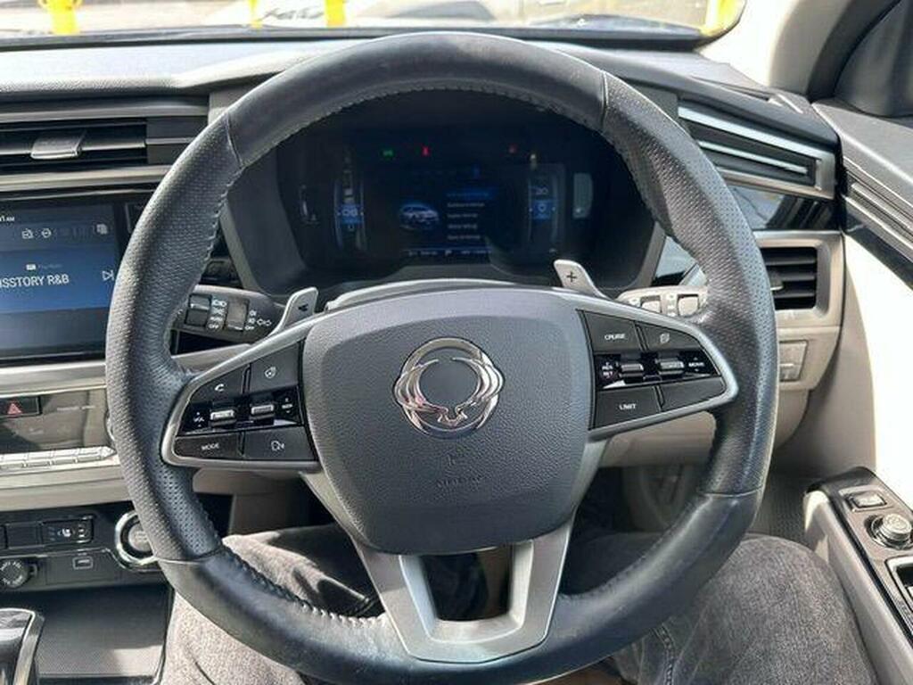 SsangYong Korando 2.2D Le Suv Euro 6 178 Ps Black #8