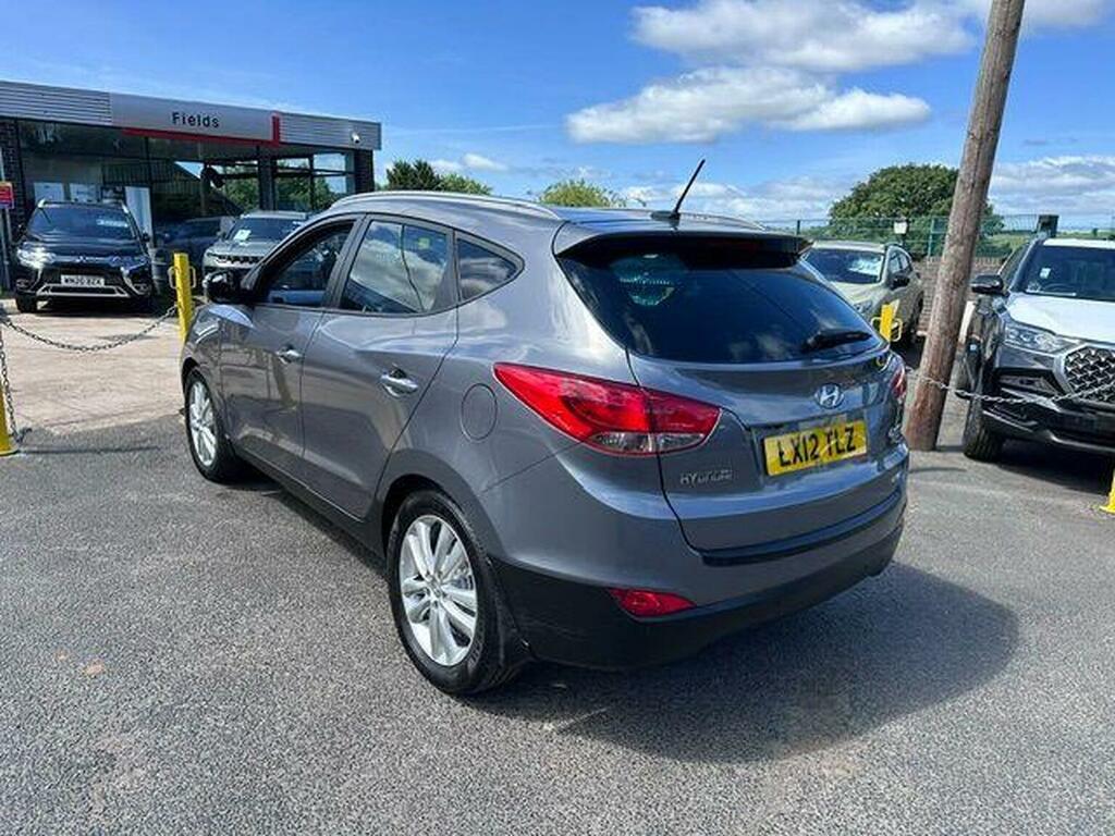 Hyundai Ix35 1.7 Crdi Premium Suv Euro 5 Ss Black #13
