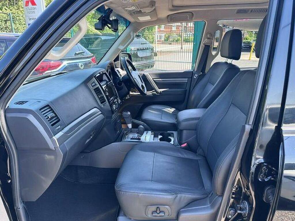 Mitsubishi Shogun Suv 3.2 Di-dc Sg3 4Wd Euro 6 Lwb 201717 Black #5