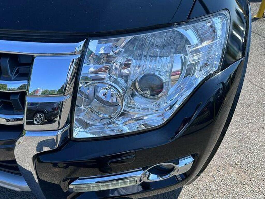 Mitsubishi Shogun 3.2 Di-d Barbarian 5 Seat Family Suv 4X4 Au Black #15