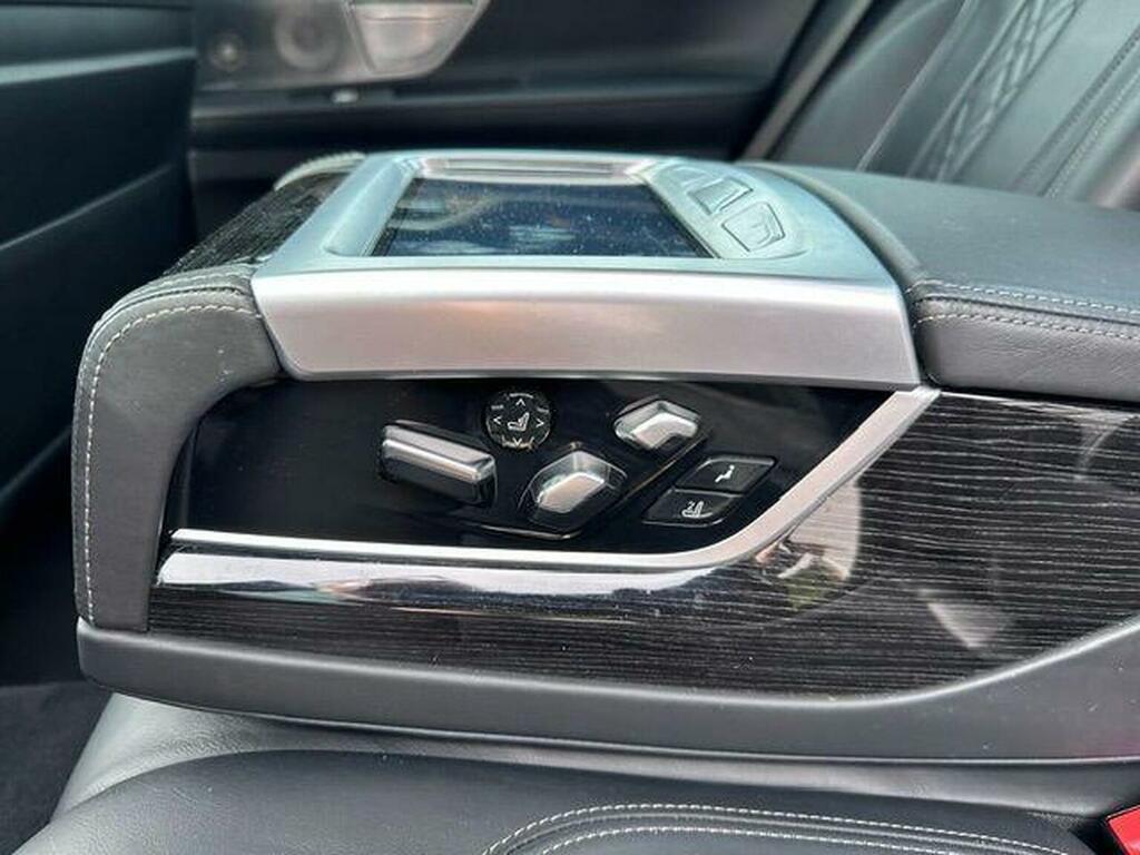 BMW 7 Series 730D M Sport Black #7