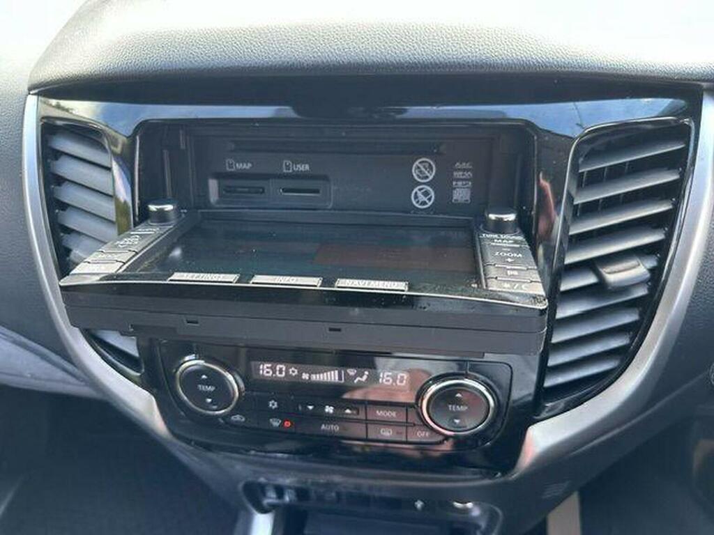 Mitsubishi L200 2.5 Di-d 4X4 Challenger Lb Dcb 175 Bhp Brown #10