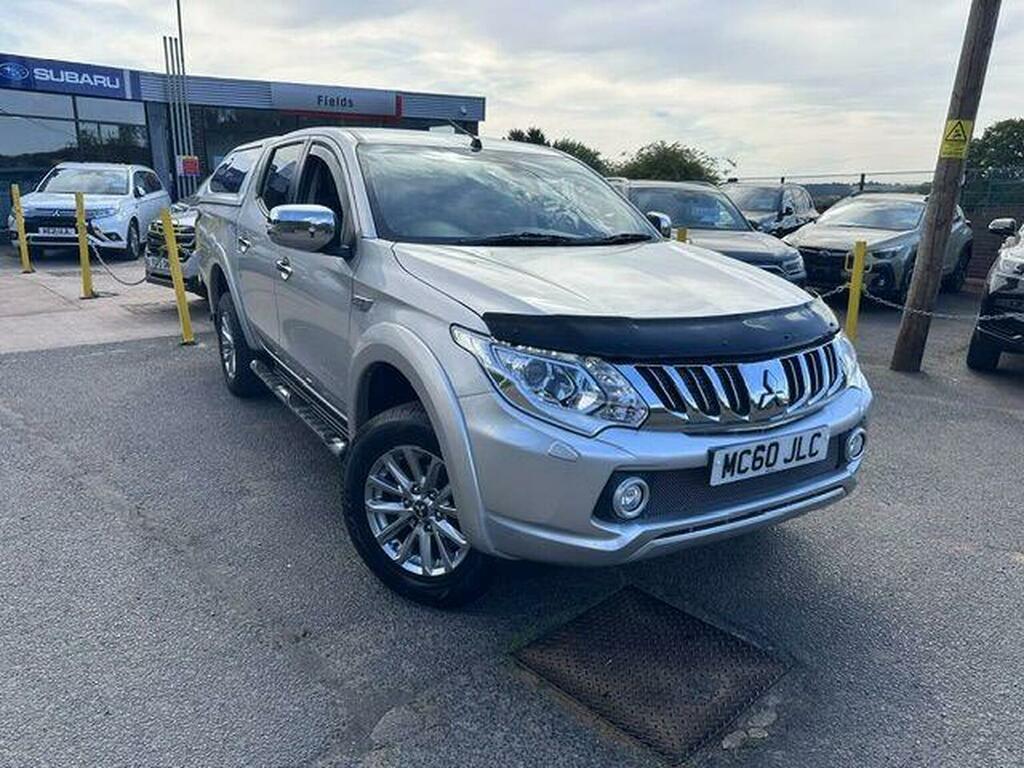 Mitsubishi L200 Pickup 2.4 Di-d Dc Barbarian 4Wd Euro 5 2015 Silver