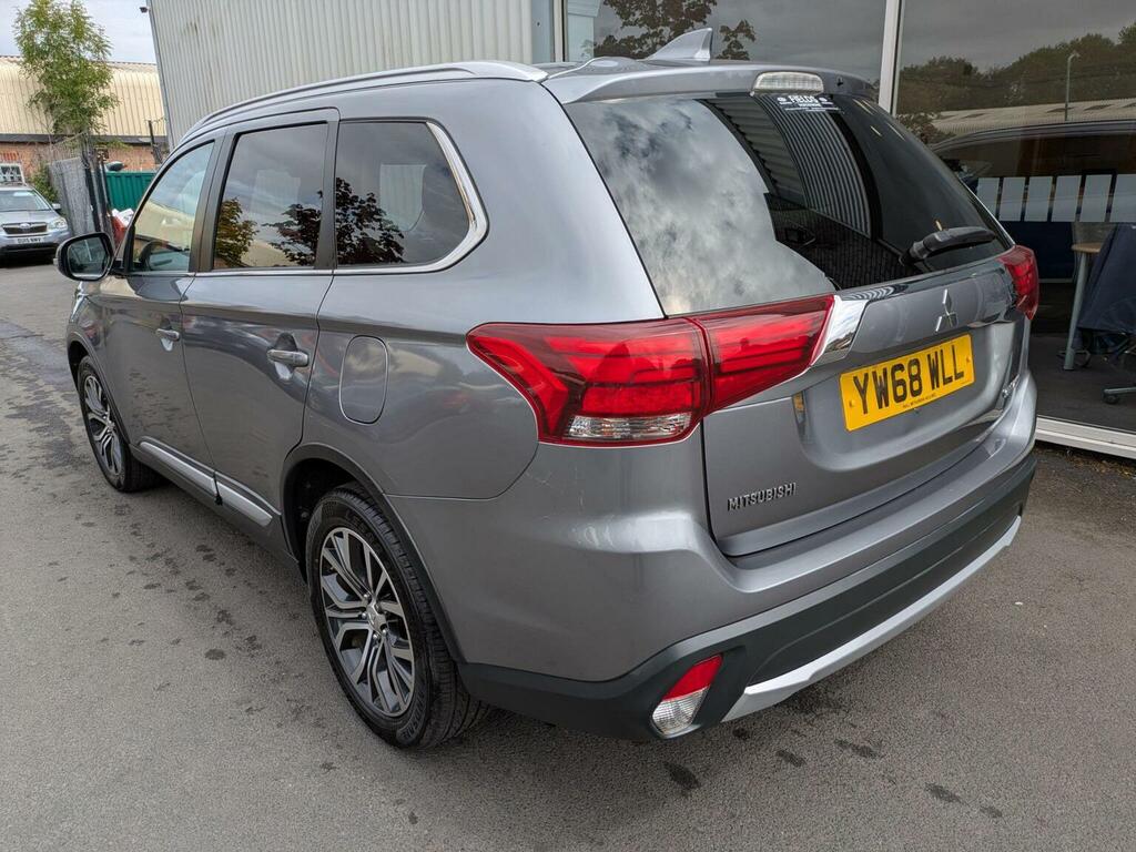 Mitsubishi Outlander 2.2 Di-d 4 4Wd Euro 6 Ss Grey #4