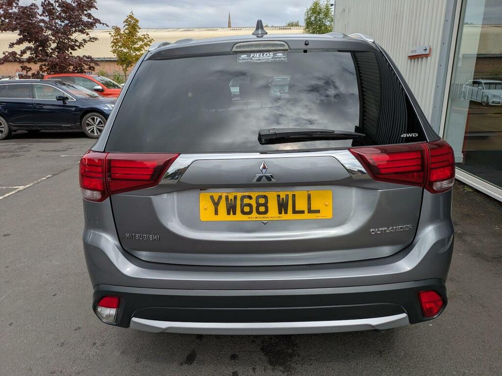 Mitsubishi Outlander 2.2 Di-d 4 4Wd Euro 6 Ss Grey #5