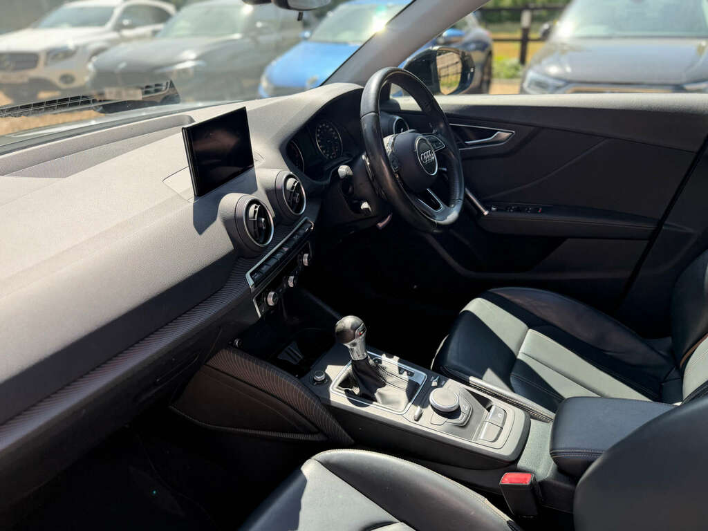 Audi Q2 1.4 Tfsi Cod Edition 1 Suv S Tronic Eur Grey #5