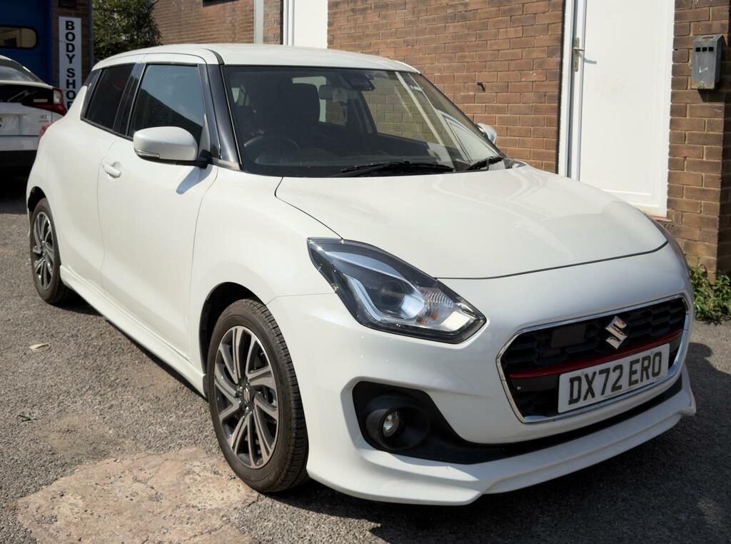 Suzuki Swift 1.2 Rs Limited Edition Hatchback White #4