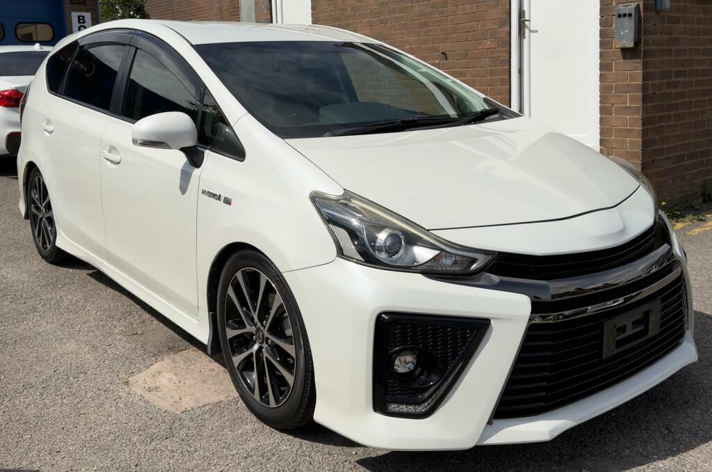 Toyota Prius+ Gs 1.8 Vvt-h Excel Mpv Hybrid Cvt Euro White #4