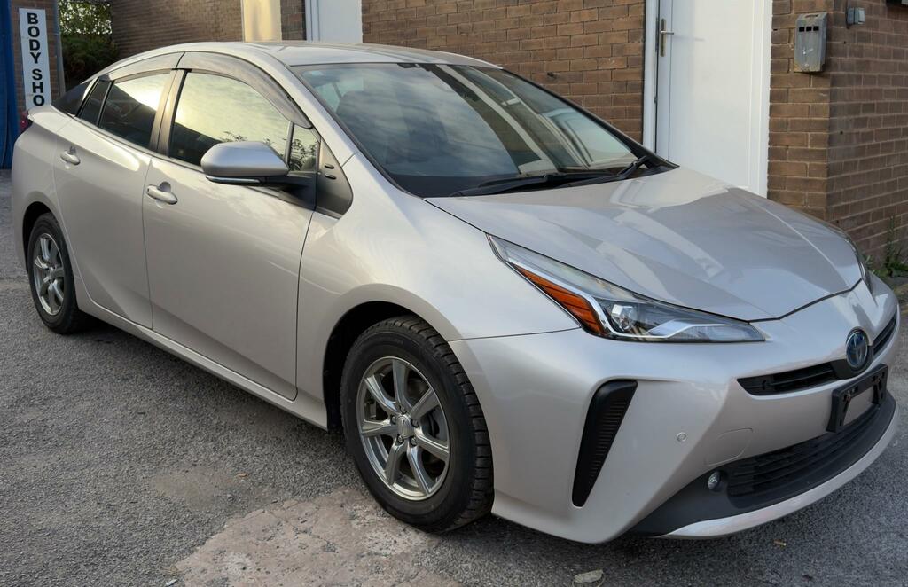 Toyota Prius 1.8 Vvt-h T4 Hatchback Hybrid Cvt Euro Beige #4