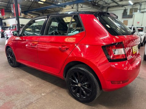 Skoda Fabia Colour Edition Mpi Red #4