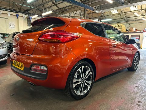 Kia Proceed 1.6 T-gdi Gt Euro 5 White #6