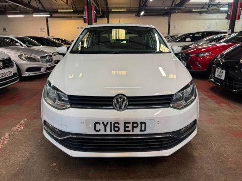Volkswagen Polo Match Tsi CY16EPD White #2