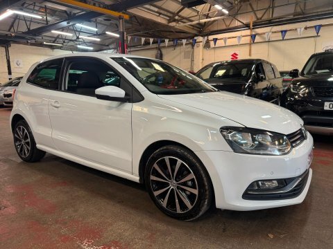 Volkswagen Polo Match Tsi CY16EPD White