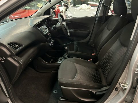 Vauxhall Viva Hatchback White #18