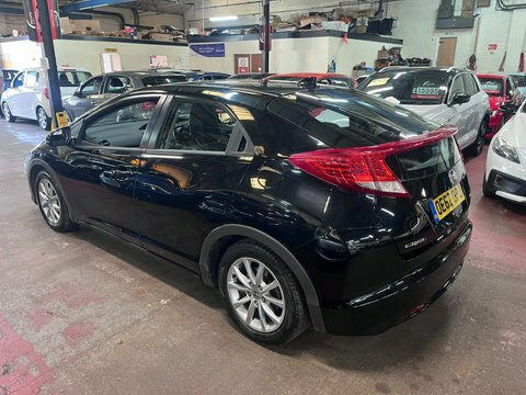 Honda Civic I-vtec Ex Black #4