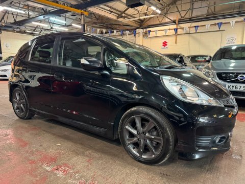 Honda Jazz I-vtec Si RV13WTJ White