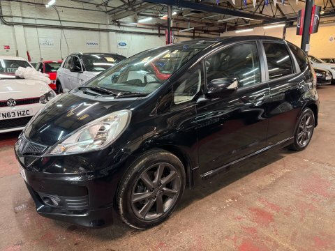 Honda Jazz I-vtec Si RV13WTJ White #2