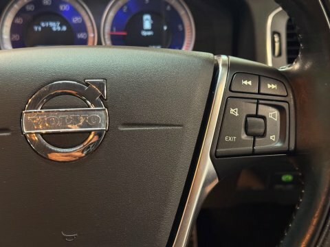 Volvo V60 Silver #24