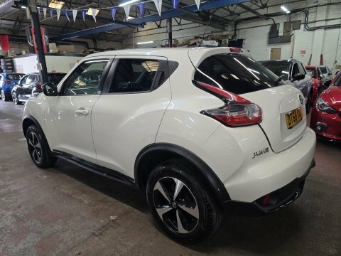 Nissan Juke Bose Personal Edition DT68OXG White #4